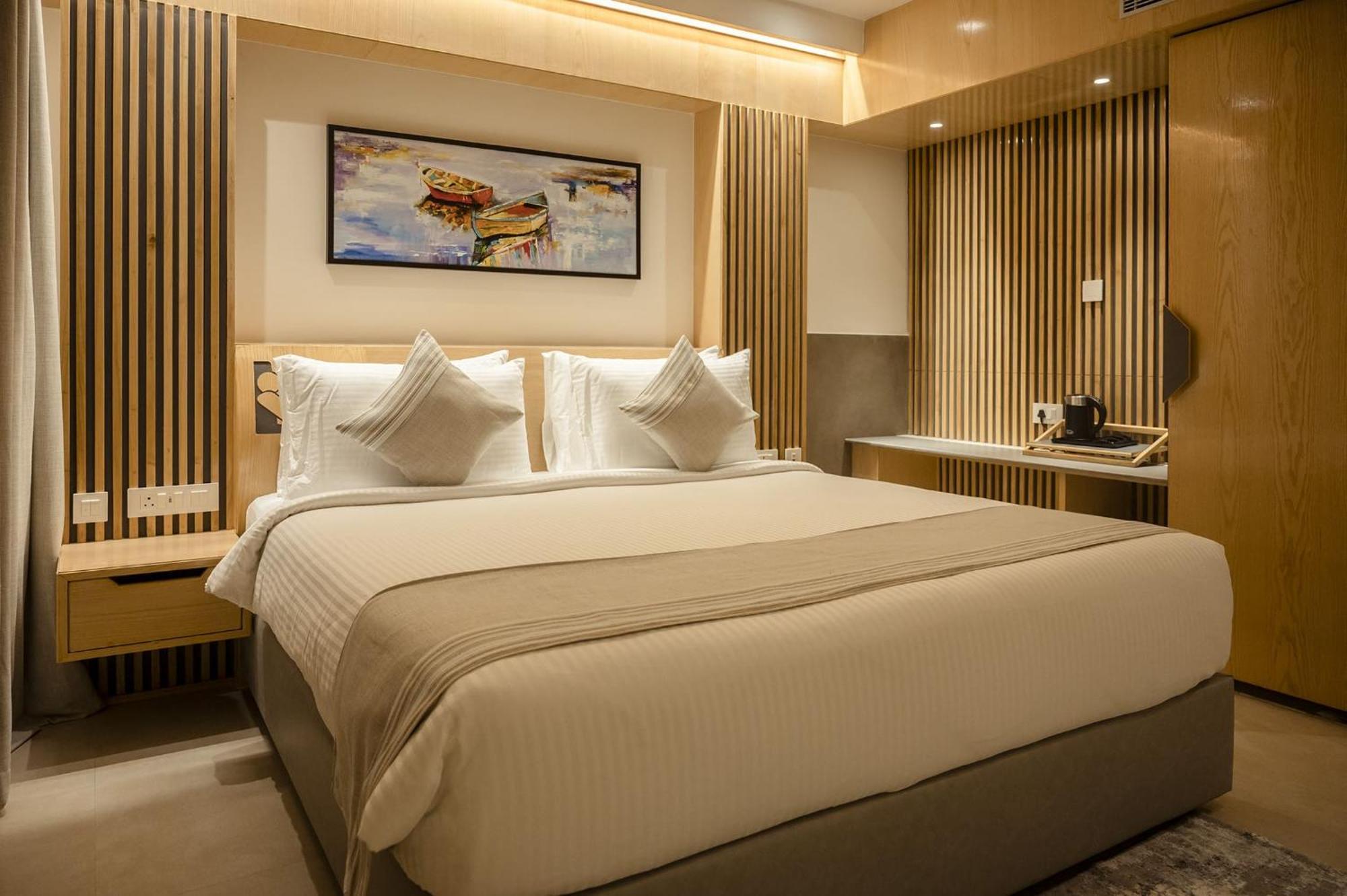 Hotel Lake View Baharampur Luaran gambar